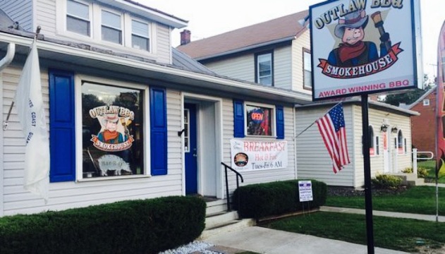 Outlaw BBQ Smokehouse