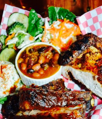 Pour House Grill餐厅图片