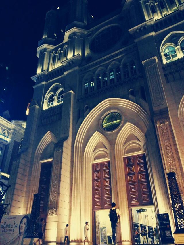 光谷多莫大教堂好玩吗,光谷多莫大教堂景点怎