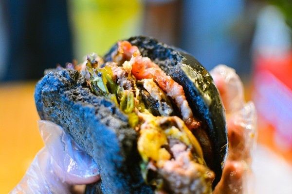 BRAVO BURGER+