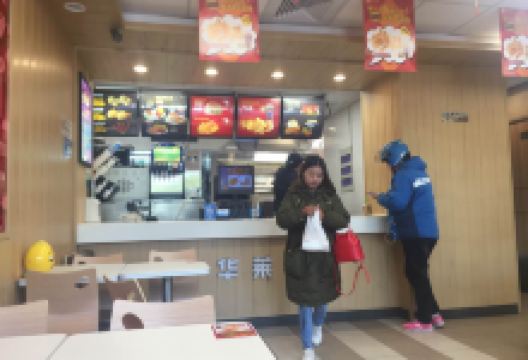 华莱士·全鸡汉堡(龙山路店)美食图片