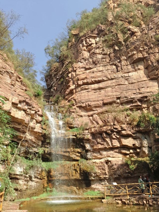 White Cloud Cave of Mount Kong