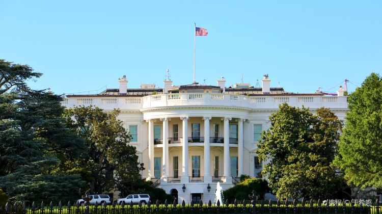 5-Day USA East Coast Budget Tour from New York·Explore Philly, D.C., Corning & Niagara Falls