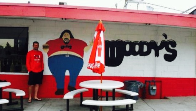 Woody's Drive-In餐厅图片