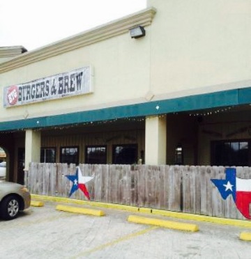 Backyard Cafe & Grill