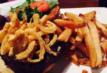 Moore's Tavern & Sports Bar美食图片