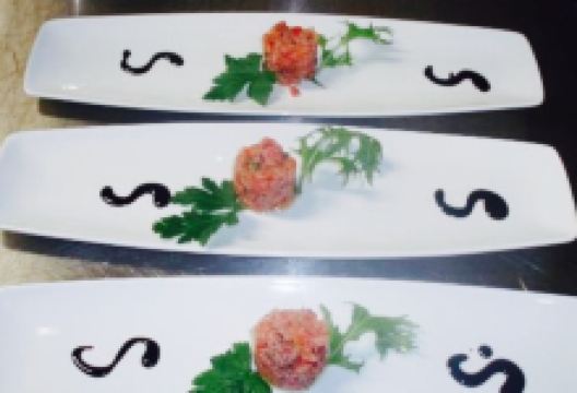 Vinzenz Zum Feinen Wein美食图片