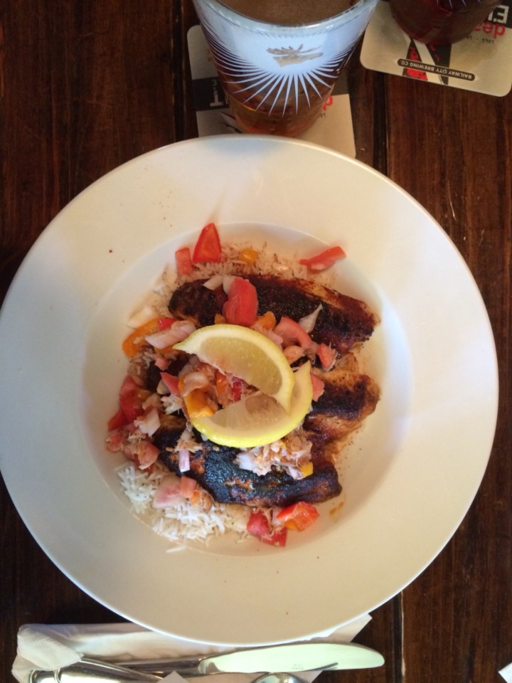 Stonewater Pub and Irish Eatery餐厅图片