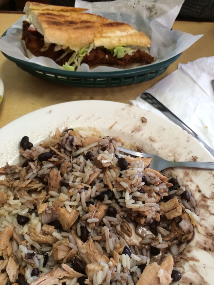 Plato Latino餐厅图片