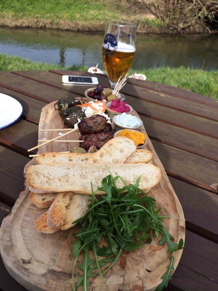 The White Hart