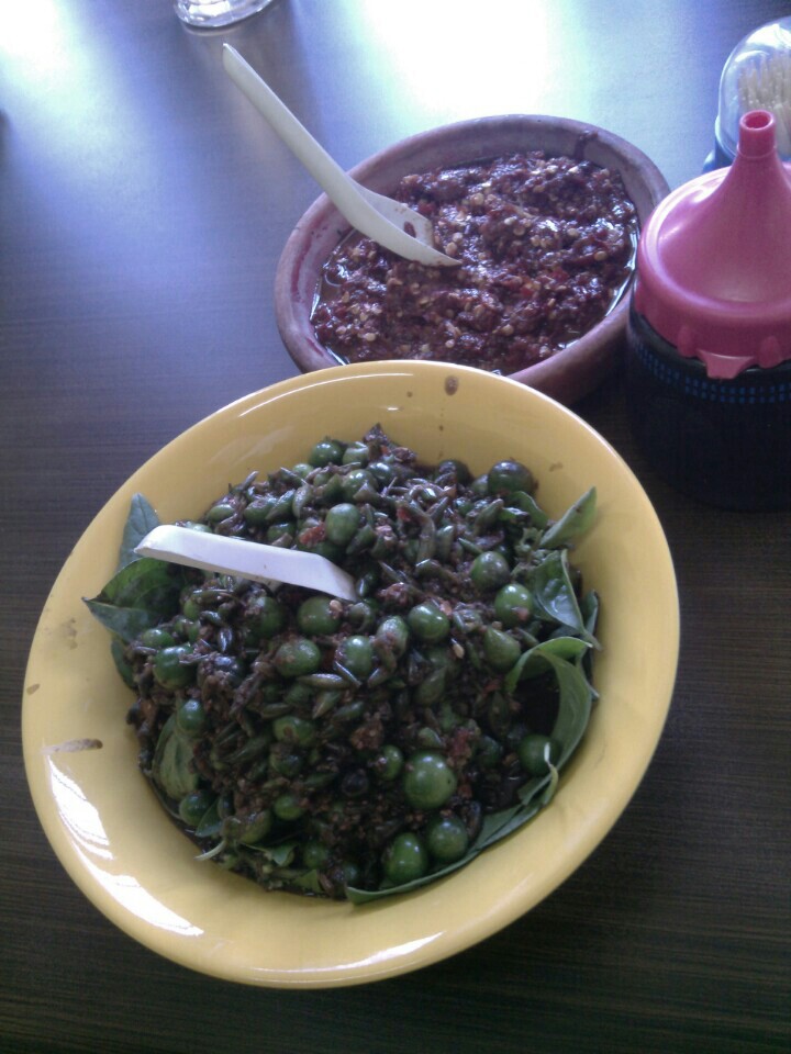 Warung Nasi Ibu Imas 1餐厅图片