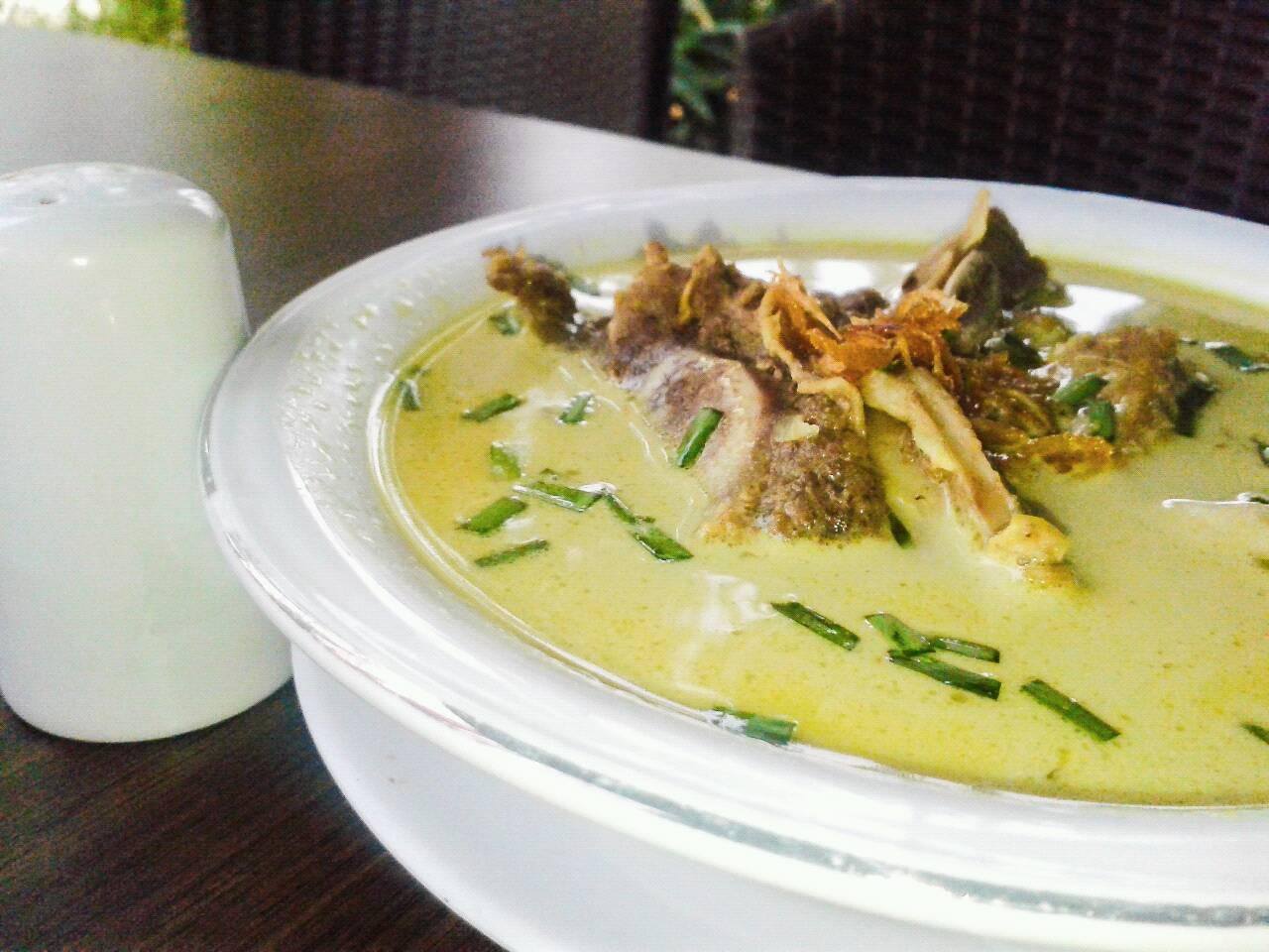 Pringsewu Restaurant Palikanci餐厅图片