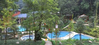 Emei Mountain Guanling Forest Hot Spring