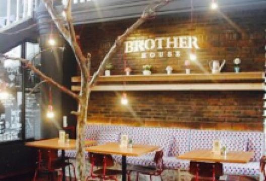 Brother House美食图片