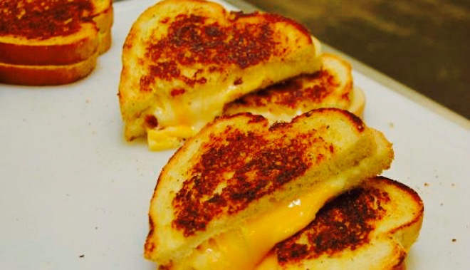 Baggin's Gourmet Sandwiches