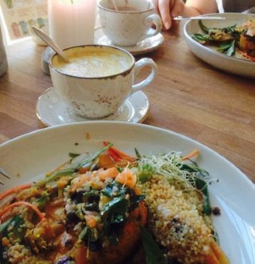 TilStede Mat og Mer餐厅图片