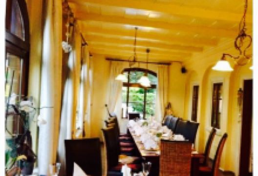 Weisser Stein美食图片