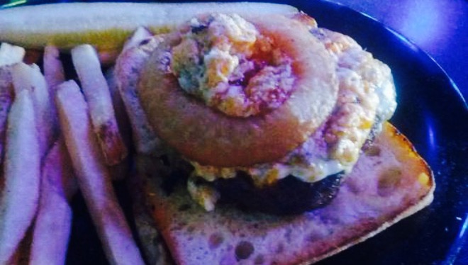 Rookies Sports Bar & Grill