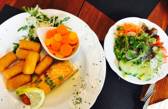 Weisses Haus Pension Hotel Restaurant Nurburgring