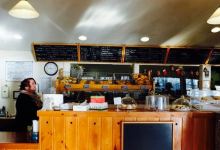 Hole in the Wall Bagels美食图片