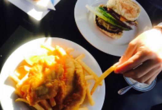 Newsagency & Mouth Cafe美食图片