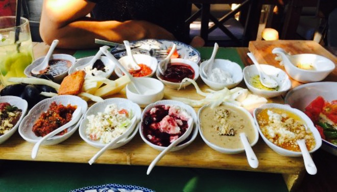 Asfalya Alacati餐厅图片