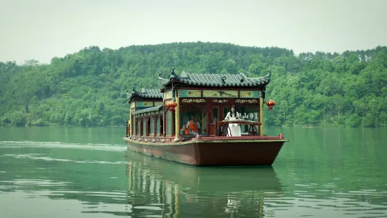 龍女湖