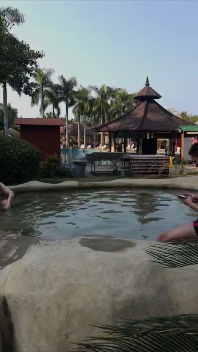 Heyuan Imperial Palace Hotspring Resort