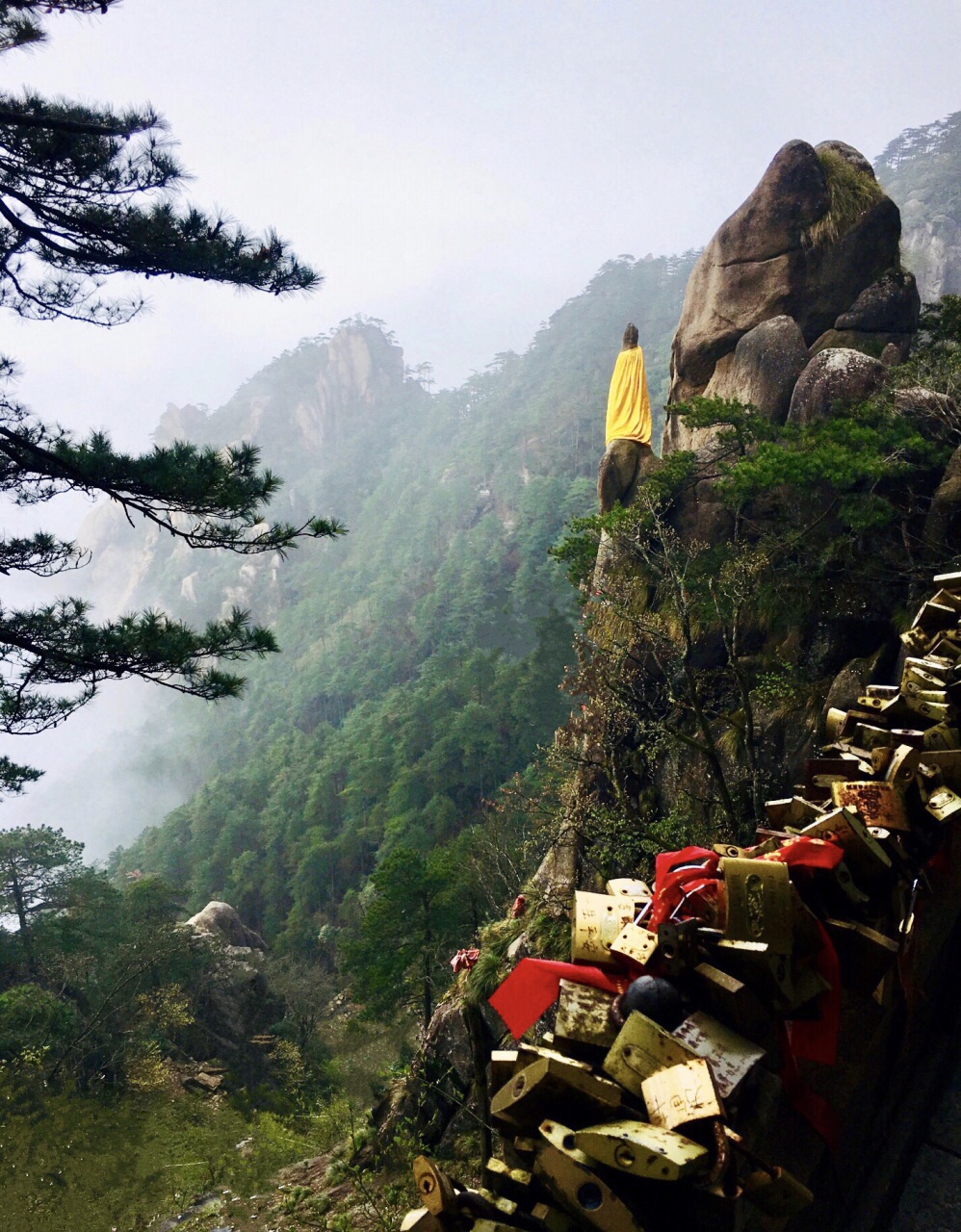 雨后天晴，云里雾里，仙境天台