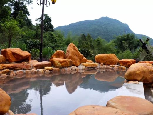 蓝山源岭南东方温泉