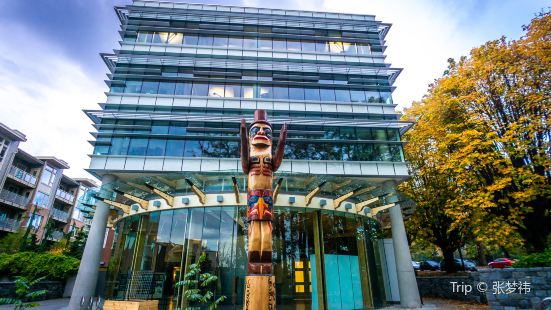Gordon Smith Gallery of Canadian Art