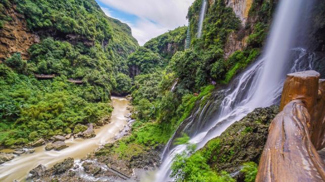 马岭河峡谷景区