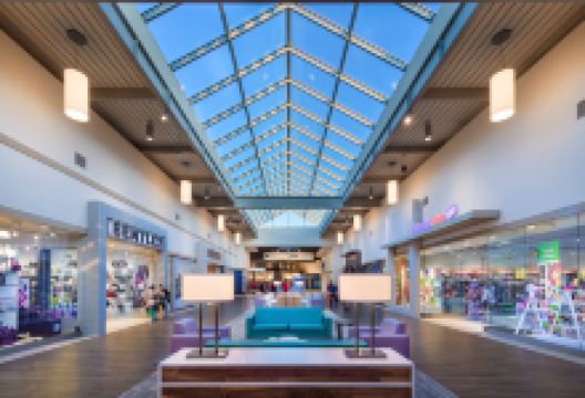 温尼伯奥特莱斯购物图片