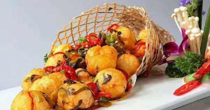 百年老酸凯里酸汤鱼(江边街店)