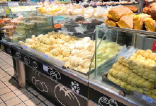 新百大卖场(良田店)购物图片