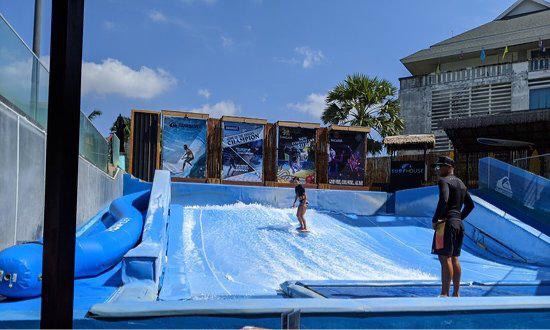 Surf House Phuket - Patong Beach