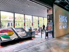 淮海路-上海-fly_me_to_the_moon