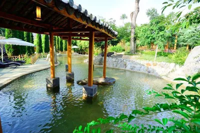 汤池热水河温泉