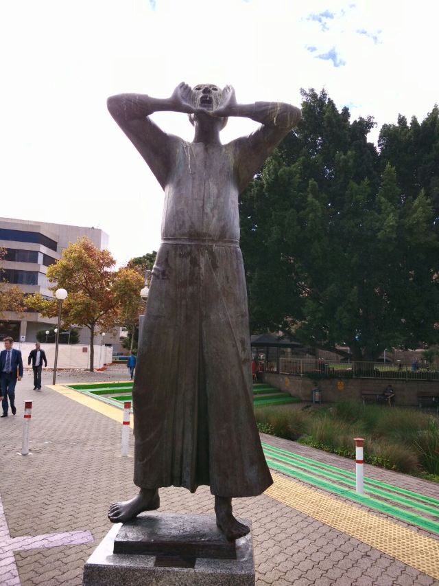 퍼스