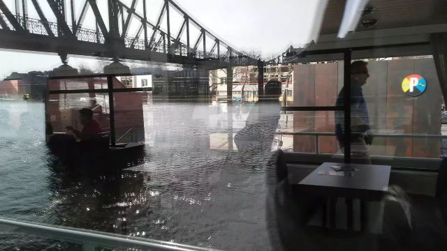 鐵橋