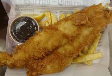 Harry Ramsdens at The Three Bridges美食图片