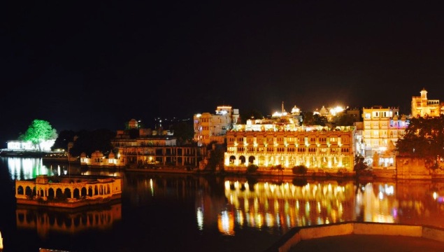 Shri Udai Palace restaurant餐厅图片