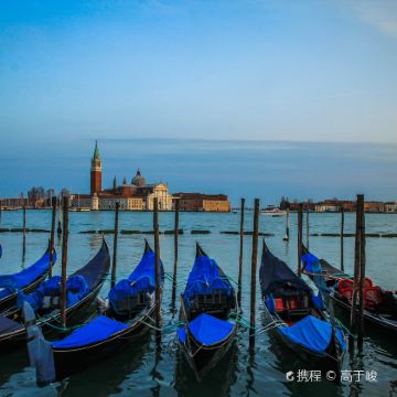 法国+瑞士+意大利14日跟团游