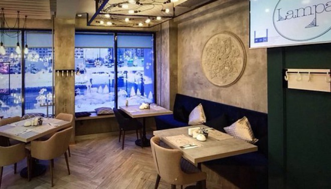 Lampa Cafe