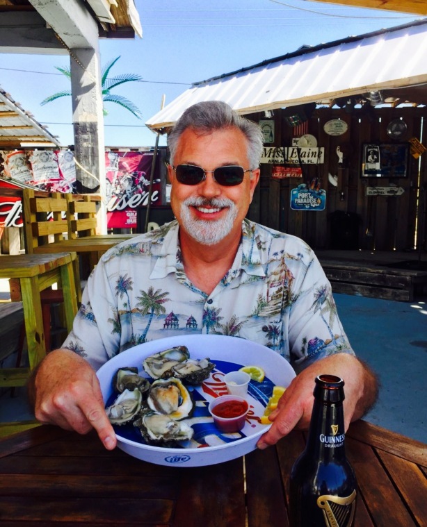 Fathoms Steam Room and Raw Bar餐厅图片