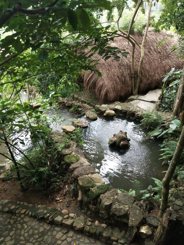 Binlang Ethnic Village