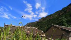 青山公园-泸水-滇国剑客