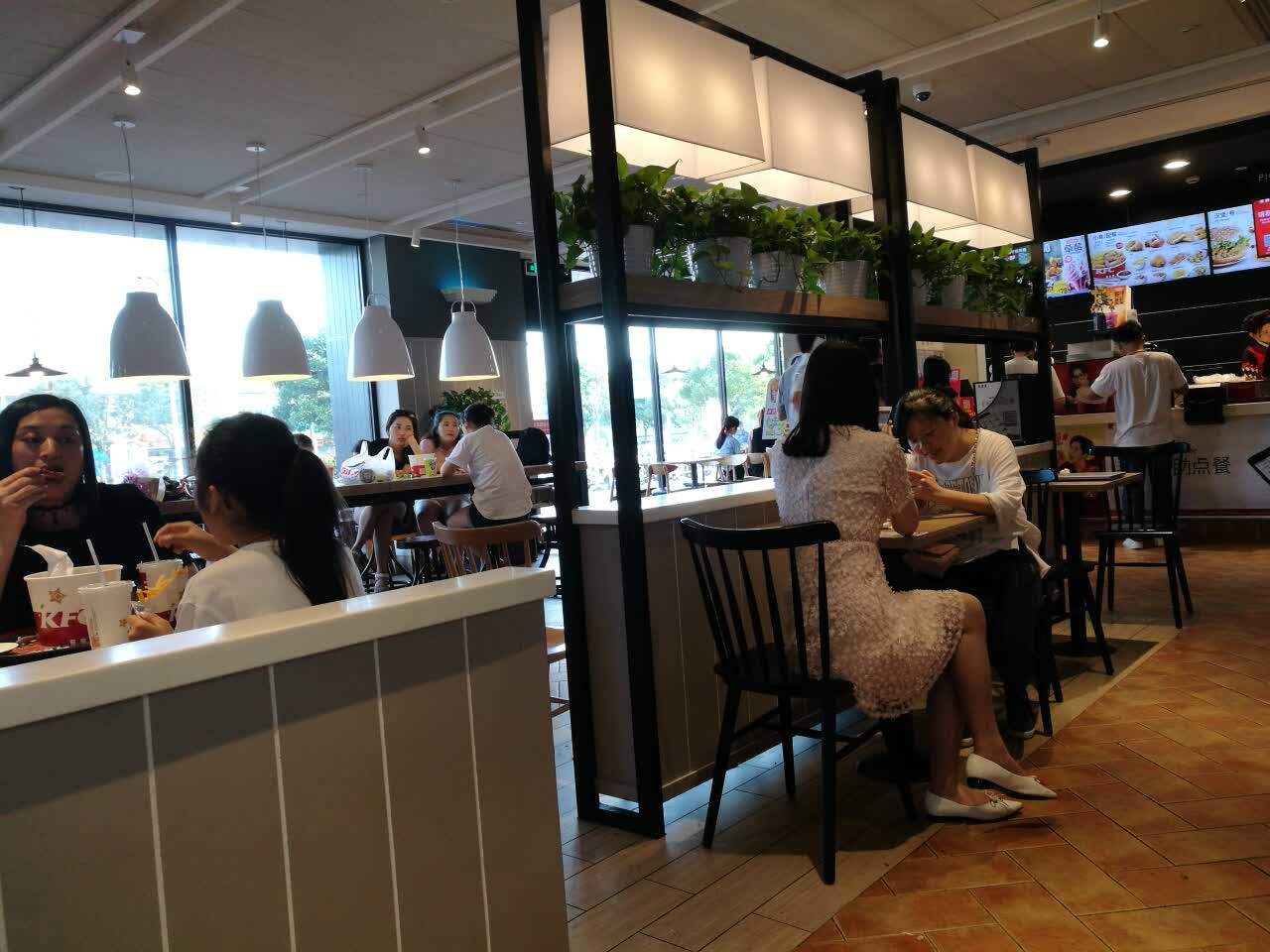 肯德基(乍浦物美店)餐厅图片