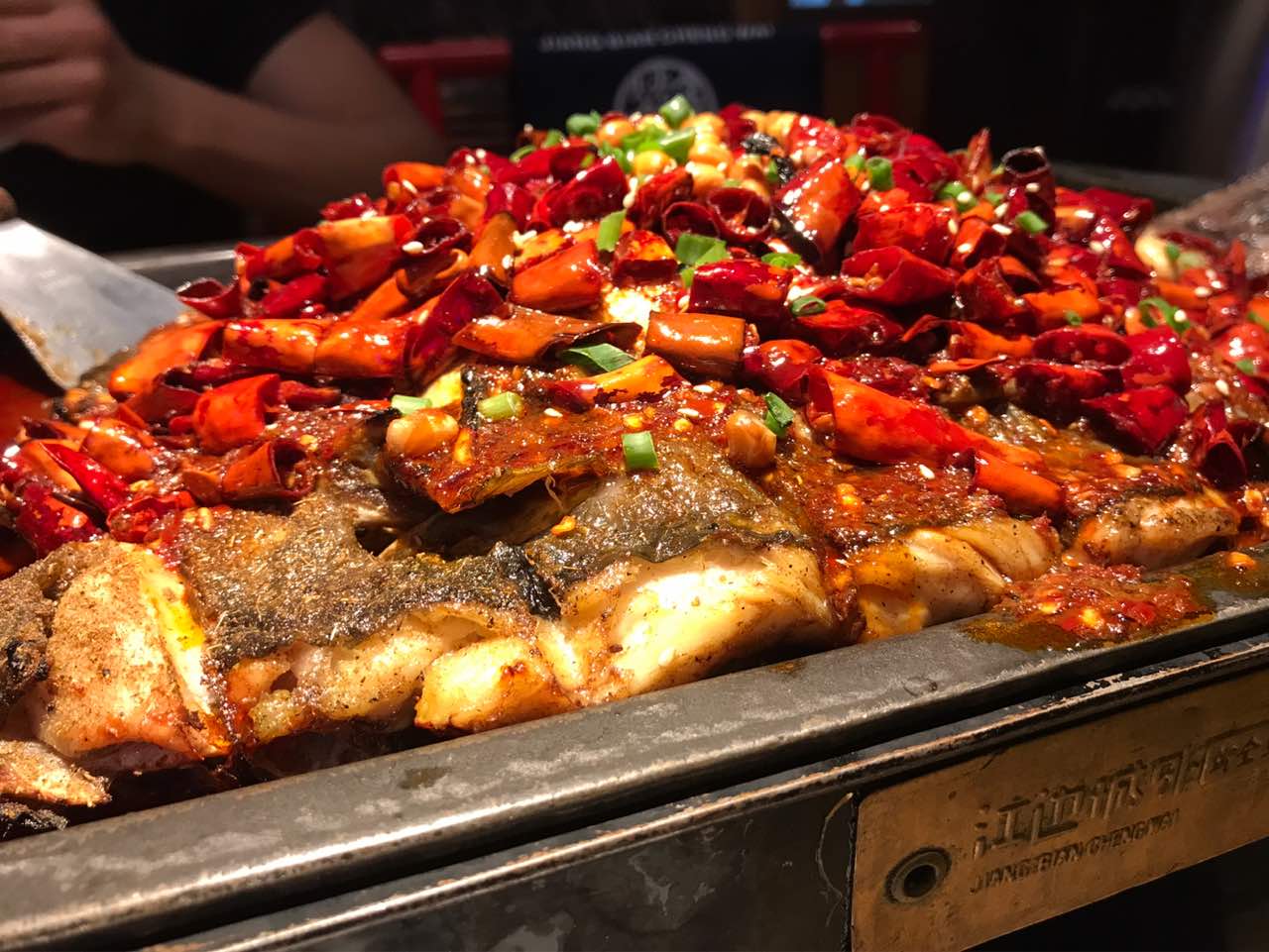 江边城外烤全鱼(龙湖北京大兴天街店)