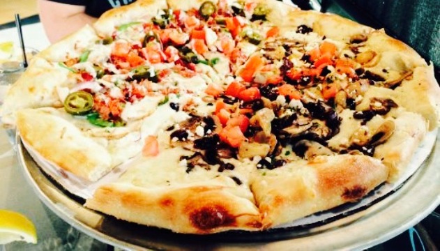 Dewey's Pizza餐厅图片